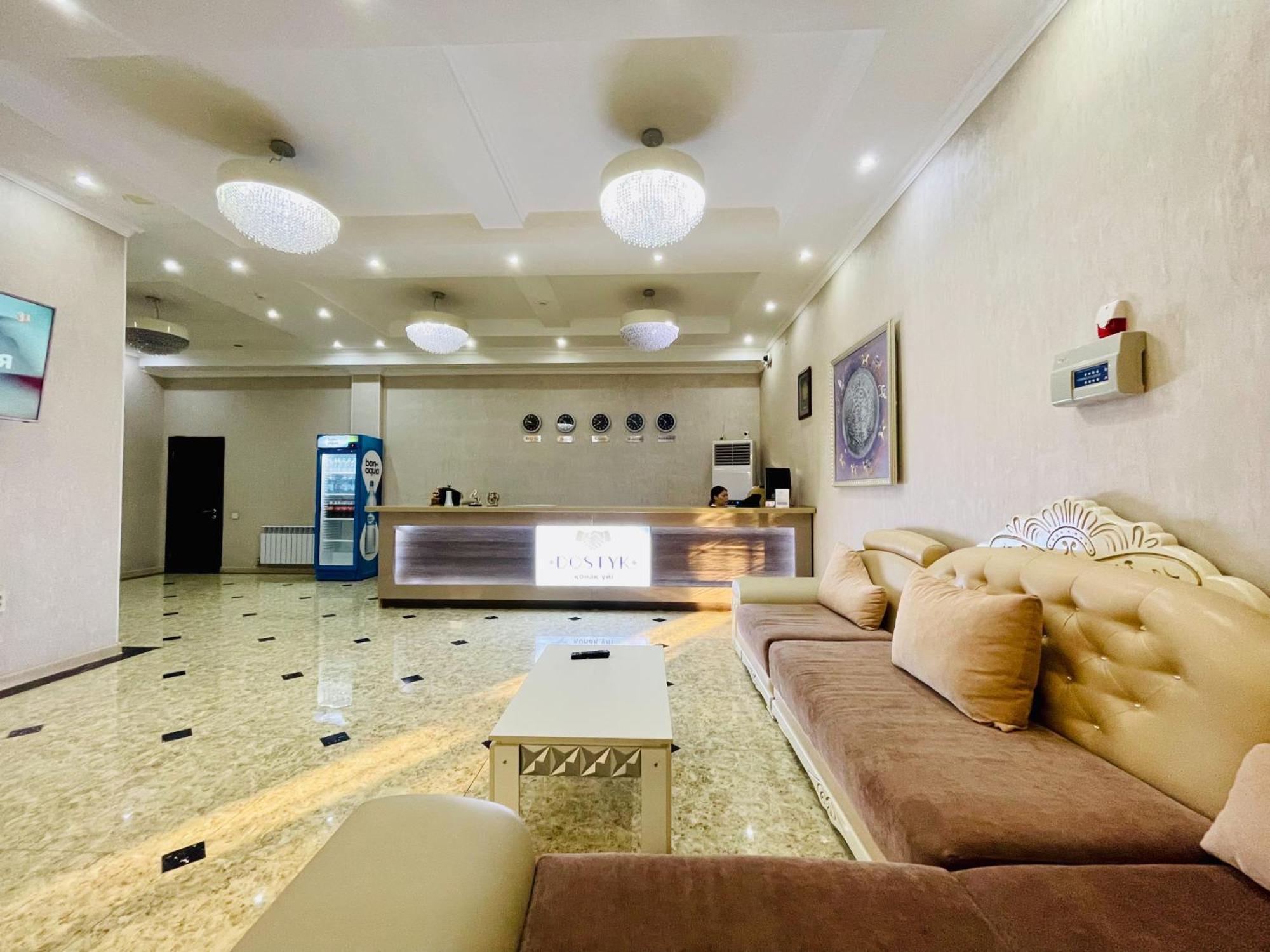 Dostyk Hotell Kyzylorda Exteriör bild