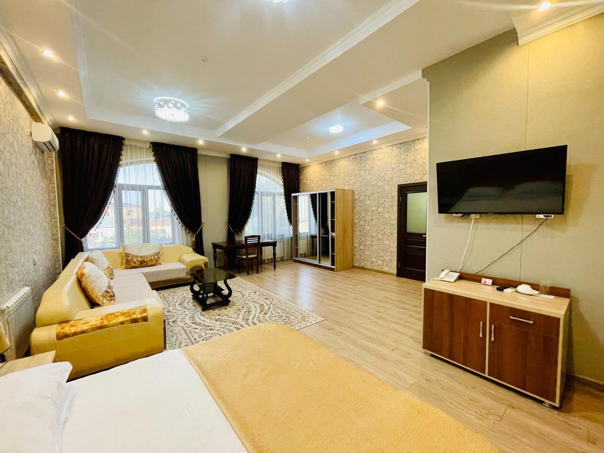 Dostyk Hotell Kyzylorda Exteriör bild