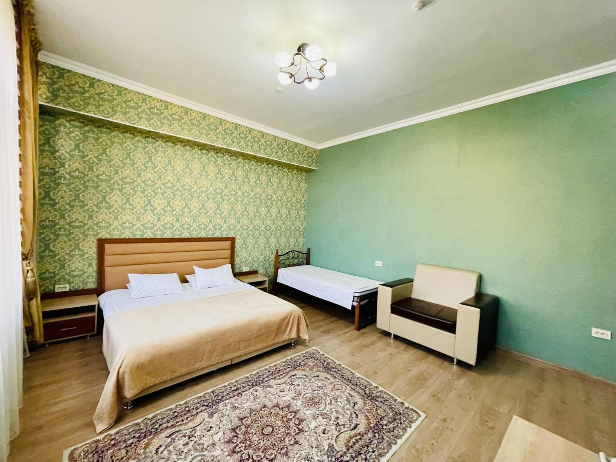 Dostyk Hotell Kyzylorda Exteriör bild