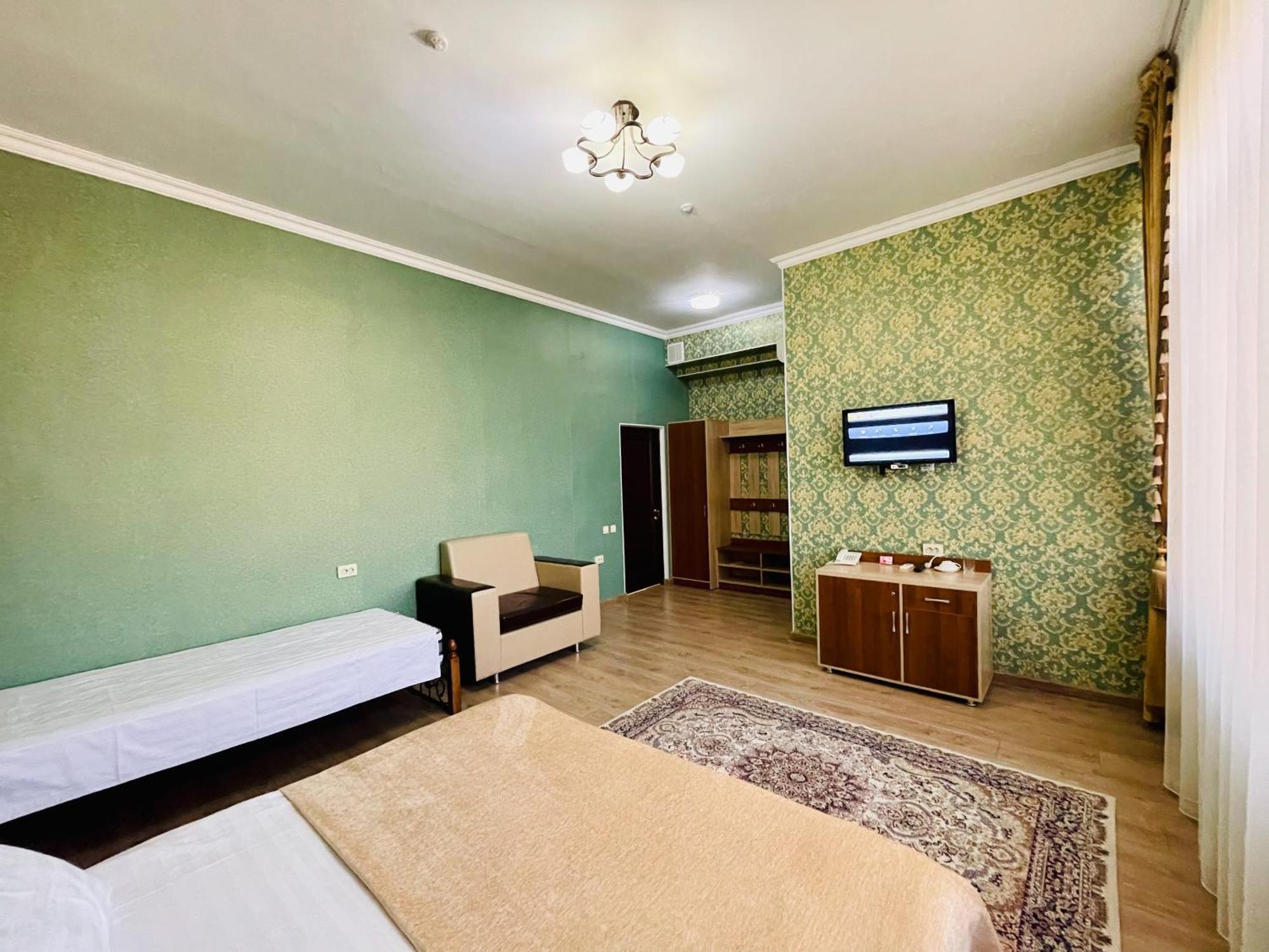 Dostyk Hotell Kyzylorda Exteriör bild