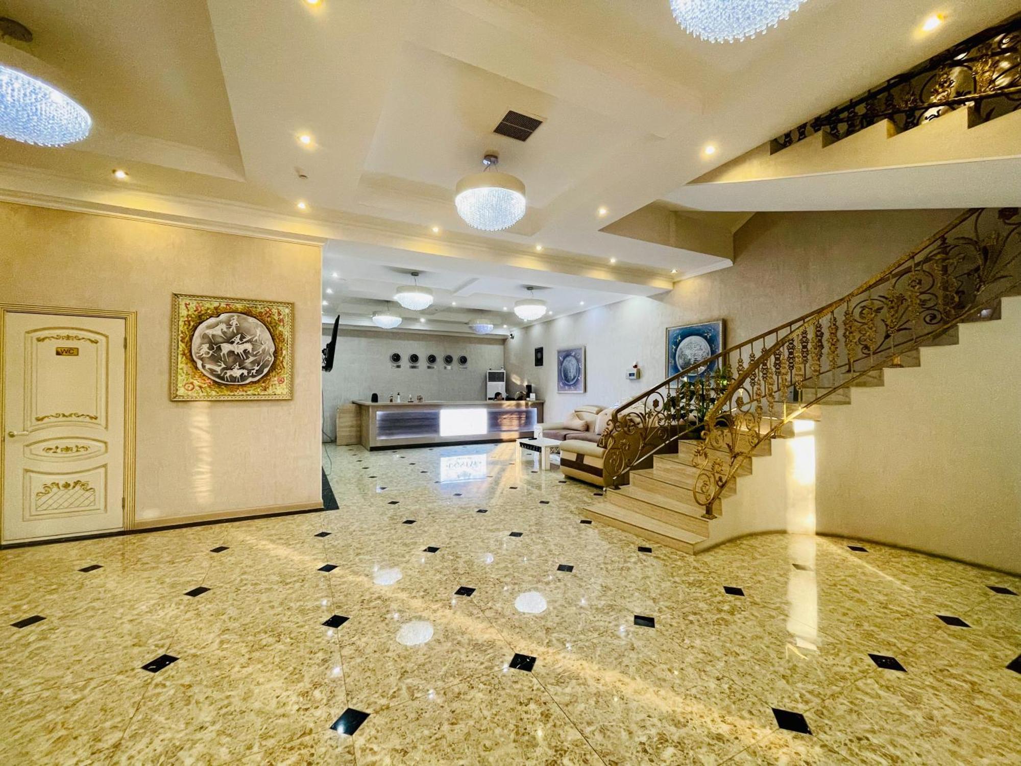Dostyk Hotell Kyzylorda Exteriör bild