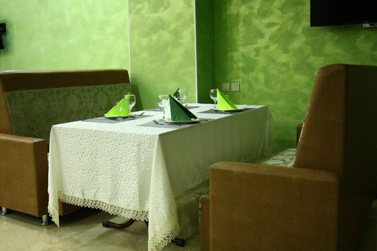 Dostyk Hotell Kyzylorda Exteriör bild
